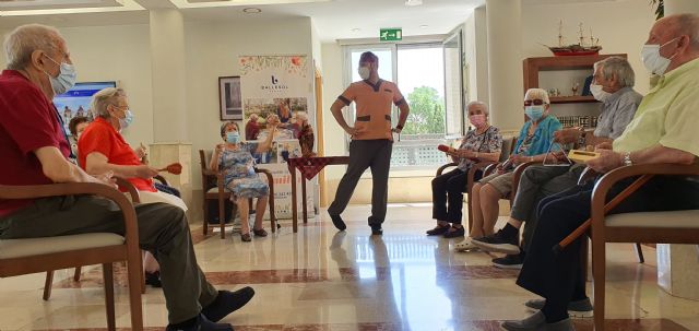 Estimulación Jotera, el ritmo de las castañuelas que despierta los recuerdos frente al Alzheimer - 1, Foto 1