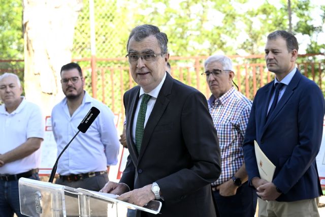 El Ayuntamiento de Murcia sustituye el fibrocemento por placas solares en doce colegios públicos - 2, Foto 2