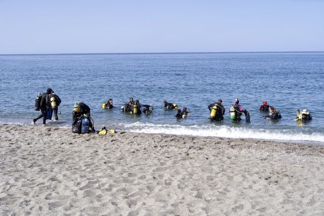 Sexta edición de la campaña ´1m2 por las playas y los mares´ - 1, Foto 1