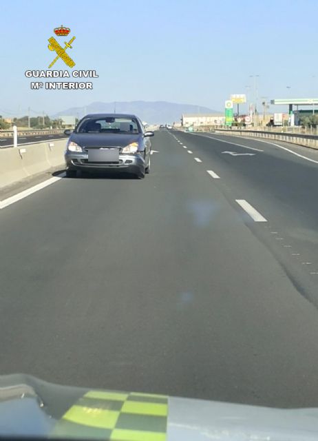 La Guardia Civil investiga a un conductor por circular en sentido contrario y triplicando la tasa de alcoholemia - 1, Foto 1