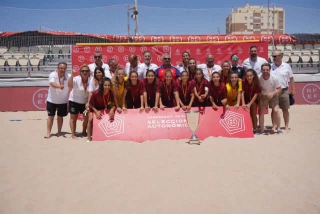 Doble título Nacional de las selecciones de fútbol playa sub 17 y sub 20 en Cadiz - 1, Foto 1