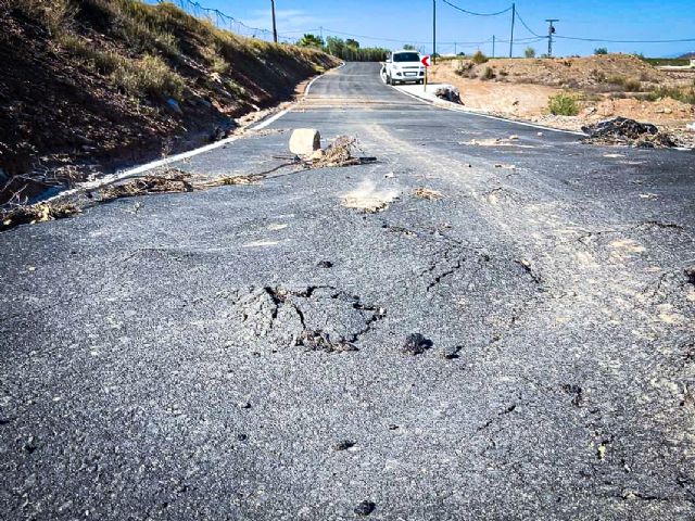 Izquierda Unida-Verdes denuncia la mala ejecución de las obras en el camino de Goñar de Puerto Lumbreras - 4, Foto 4