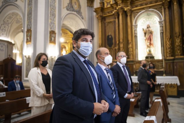 López Miras destaca el trabajo de los ciudadanos por mantener las tradiciones a pesar de la pandemia - 1, Foto 1