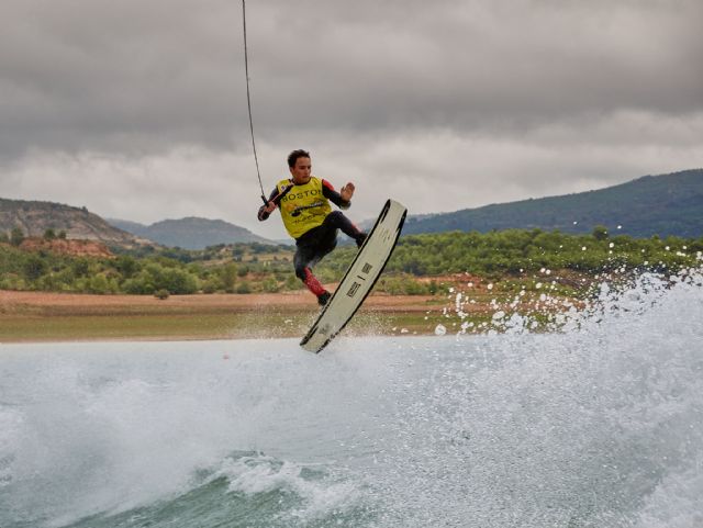 Boston apoya a los jóvenes riders en su lucha por el título en el Campeonato Nacional de Wakeboard - 3, Foto 3