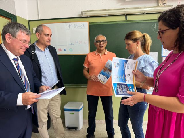 El CEIP San Cristóbal de Lorca galardonado con el Premio CERM por su el proyecto intergeneracional Vidas que se unen - 3, Foto 3