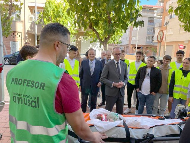 El Gobierno regional pide al Ministerio que aclare la obligación de que los alumnos que realicen prácticas coticen a la Seguridad Social - 1, Foto 1