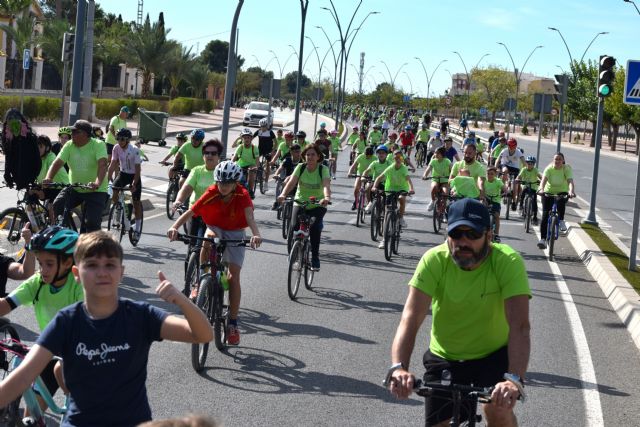 Un multitudinario ciclopaseo cierra la 45ª edición de los JDG - 4, Foto 4