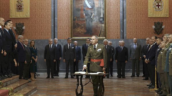 El nuevo jefe de la Fuerza Terrestre Carlos Jesús Melero Claudio con sede en Sevilla es, además, diplomado en Estado de Mayor en España y en Chile - 3, Foto 3