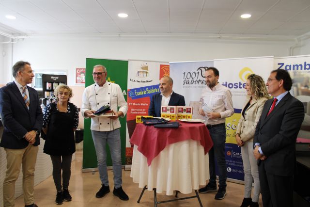 Restaurante Paredes, Taberna La Cepa y La Alacena, ganadores de las II Jornadas Gastronómicas del Pimentón Murciano - 5, Foto 5