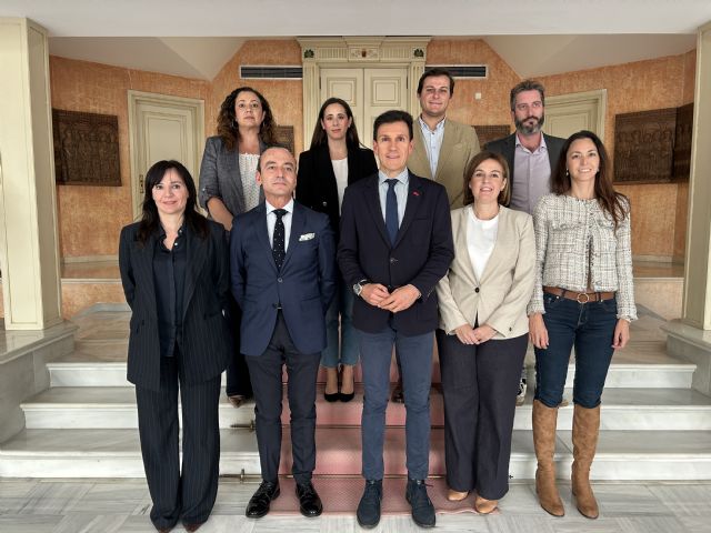 Constituida la Comisión Especial de Estudio sobre el Pequeño Comercio en la Región de Murcia - 1, Foto 1