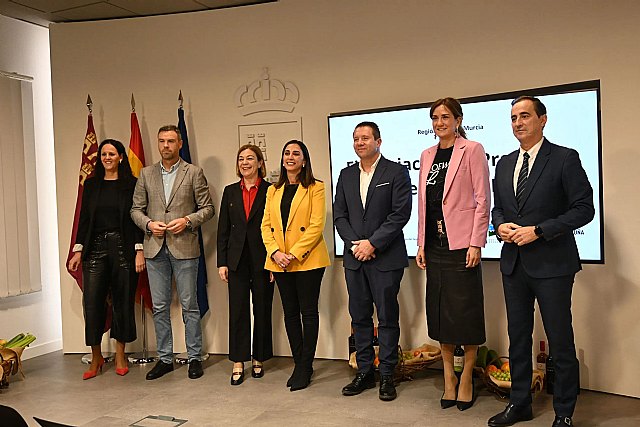 Firma del convenio de los Grupos de Acción Local con la consejería de Agricultura - 1, Foto 1