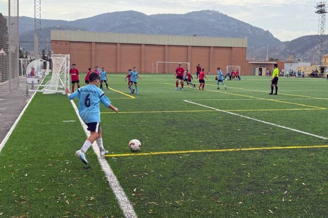 A.D. Santa Lucía La Isla y Coto-Villalba líderes en infantiles de Fútbol 8 - 1, Foto 1