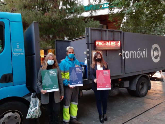 Los murcianos podrán entregar ropa, enseres y juguetes en los ecopuntos y en el ecoparque que serán donados a Cáritas - 3, Foto 3