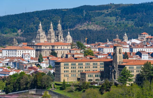 Santiago de Compostela, una de las mejores ciudades para invertir en vivienda de España - 1, Foto 1