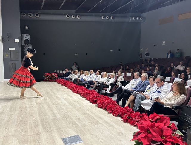 El consejero de Salud agradece el trabajo de los 116 profesionales del área de salud Murcia-Oeste que se jubilan este año - 1, Foto 1