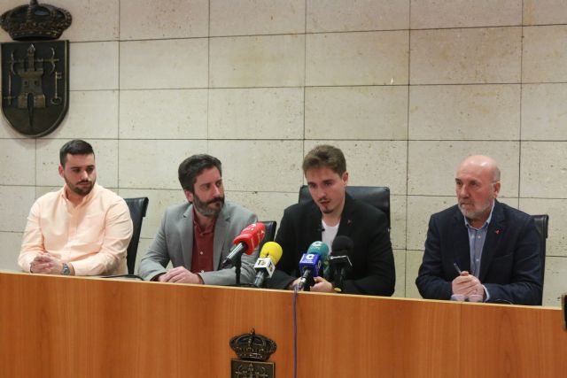 Ganar Totana - IU-Verdes exige a López Miras más inversión en CEIP Tierno Galván y otros centros escolares - 3, Foto 3