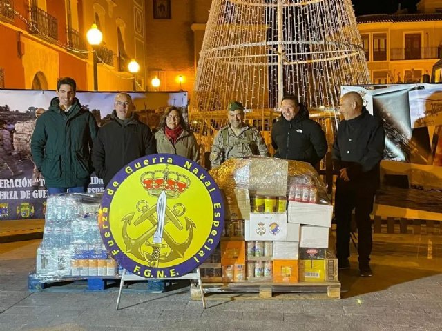 Llega a Mula un cargamento de alimentos solidarios de la Unidad de Fuerza de Guerra Naval Especial - 1, Foto 1