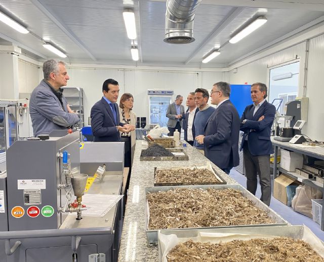 José Manuel visita el Centro Tecnológico de la Construcción de la Región de Murcia y reitera su apoyo al sector - 1, Foto 1