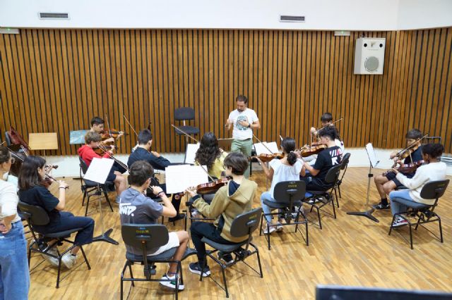 La Orquesta de Aspirantes de la Región ofrece dos conciertos de Navidad en Blanca y Murcia - 1, Foto 1