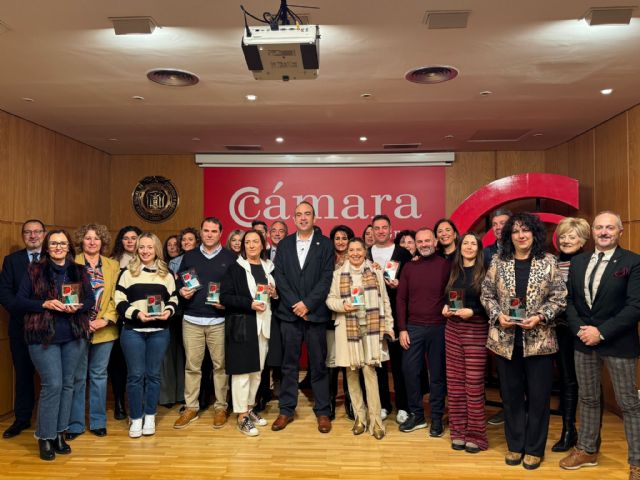 Kids&Us, Artepal, DGala, Localmente y Zurano, ganadores del Concurso de Escaparates de Navidad en Lorca - 4, Foto 4