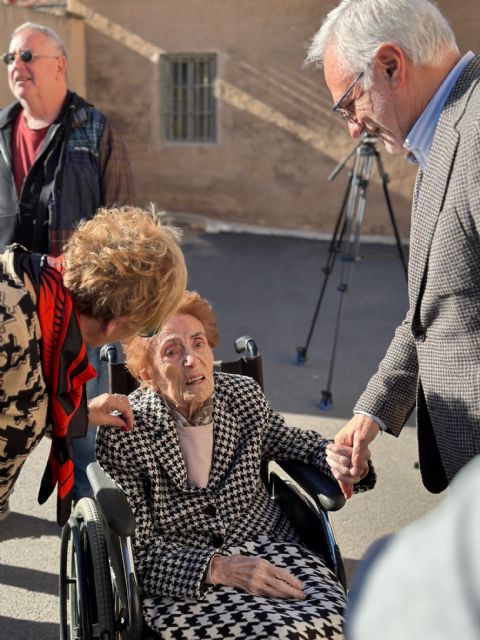 Una calle en El Albardinal para Carmen Fuentes Olmo - 2, Foto 2