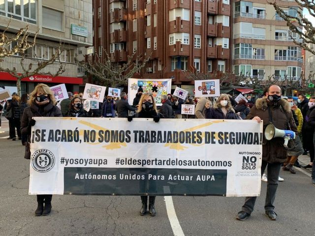 AUPA asegura que se sigue dejando fuera a la mayor parte de los profesionales y exige más medidas - 2, Foto 2