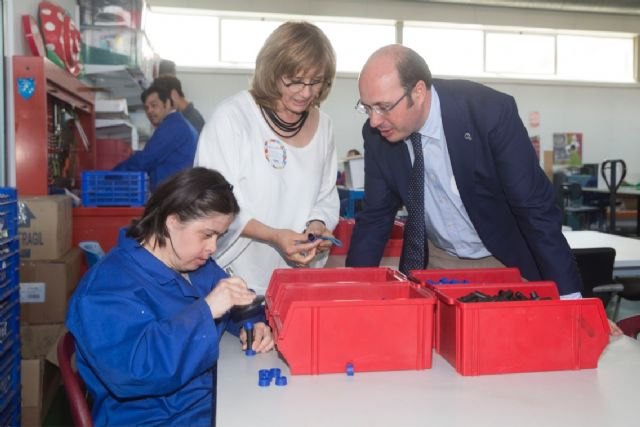 Pedro Antonio Sánchez: Entre todos trabajamos para que en la Región fructifique una sociedad más justa, igualitaria y plenamente inclusiva - 1, Foto 1