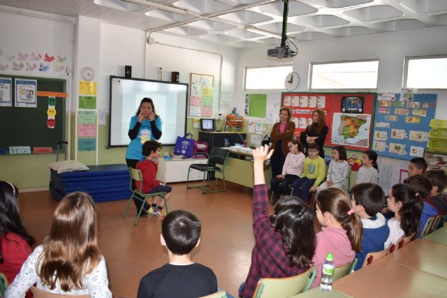 Más de 10.000 estudiantes reciben talleres de fisioterapia e higiene postural este curso - 2, Foto 2