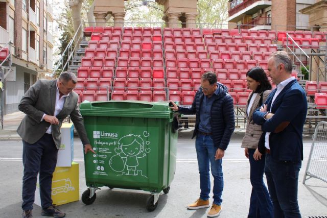 El dispositivo especial de limpieza de Semana Santa contará con más de un centenar de operarios y una veintena de vehículos - 1, Foto 1