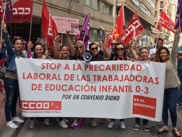 Más de cien de personas secundan en Murcia la huelga por un convenio digno en Infantil pese a las amenazas de despido - 1, Foto 1