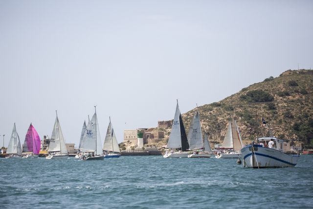 ´Maverta´, ´Kawan´, ´Nemox-BNFIX´, ´Saleroso 2.0´ Kochab y ´Acali´ copan los primeros puestos en la primera jornada de la XII Regata Solidaria Carburo de Plata - 2, Foto 2