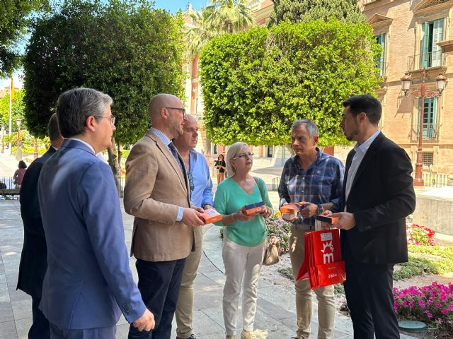 El Ayuntamiento de Murcia pone a la venta el bono 'Multipass', que permitirá aparcar hasta 12 horas por menos de tres euros en el aparcamiento de Plano de San Francisco - 2, Foto 2