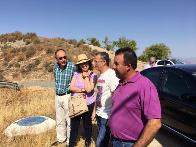 Agricultura supervisa la aplicación del Programa de Desarrollo Rural en explotaciones agrícolas - 1, Foto 1