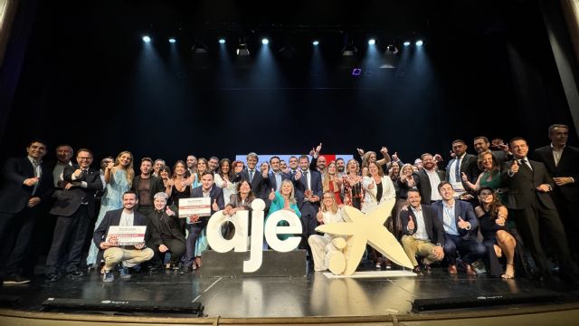 25 premio Caixabank Jóvenes Empresarios ´Héroes´ - 1, Foto 1