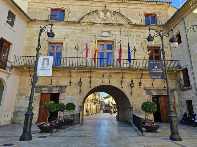 El Ayuntamiento de Caravaca culmina el proceso de contratación del suministro de energía eléctrica, con un ahorro anual para las arcas municipales de más de 300.000 euros - 1, Foto 1