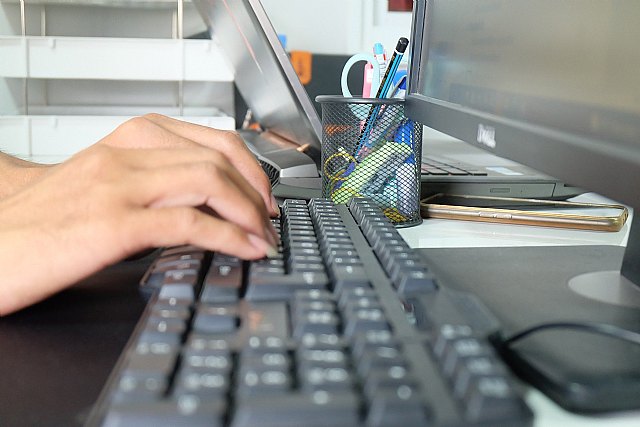 Ya puedes apuntarte al curso “operaciones auxiliares de servicios administrativos y generales”, Foto 1