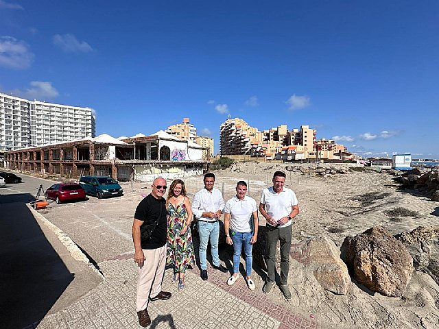 Las galerías comerciales ubicadas frente al hotel Doblemar, pasarán a la historia a lo largo de este año - 1, Foto 1