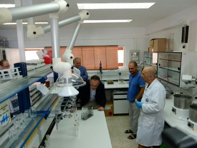 El Instituto Español de Oceanografía constata el crecimiento de algunas especies vegetales en los fondos del Mar Menor - 1, Foto 1