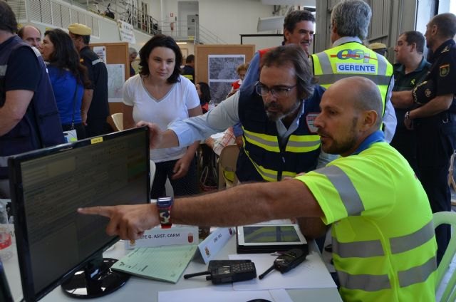 Cerca de un millar de efectivos de la Región y del Estado mejoran la coordinación y respuesta ante una gran emergencia - 3, Foto 3