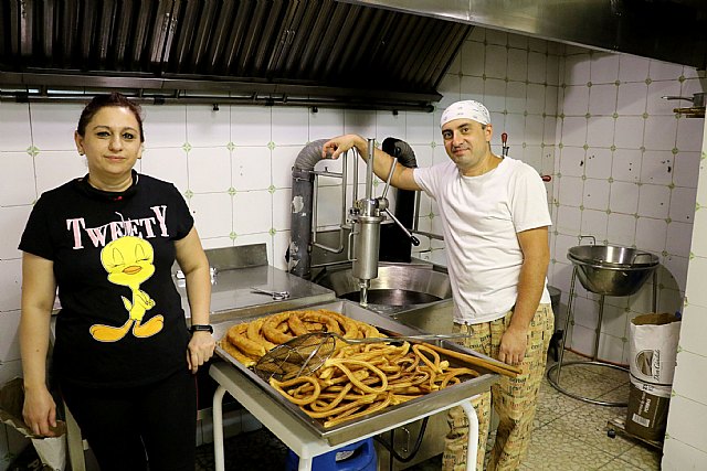 La Churrería La Fuente ofrece todas las mañanas desayunos preparados con mucho amor - 2, Foto 2