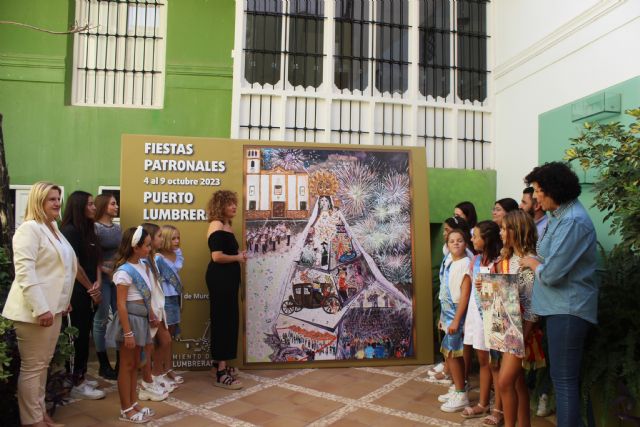 La artista lumbrerense Ana María Romera, autora del cartel de las Fiestas Patronales 2023 - 2, Foto 2