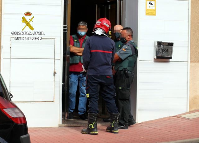 La Guardia Civil detiene a un vecino de Murcia por amenazas de muerte, violencia de género, robo con violencia y quebrantamiento de condena - 1, Foto 1