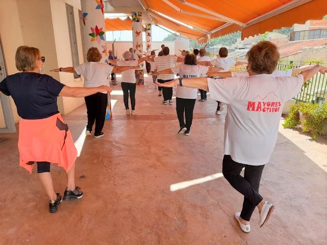 Regresan los talleres de la Caixa para mayores - 1, Foto 1