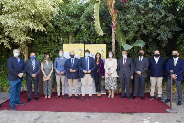 López Miras critica que los Presupuestos del Estado marginan a las comunidades que somos leales a España - 1, Foto 1