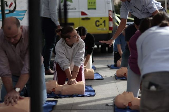 Más de 300 personas se inician en la reanimación cardiopulmonar y los primeros auxilios en Córdoba - 2, Foto 2