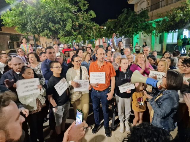 Sí Cartagena apoya las protestas de los padres y madres del Albujón por la falta de transporte escolar - 1, Foto 1