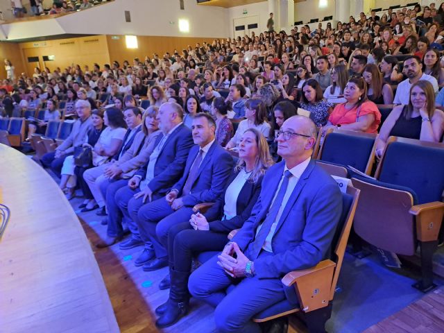 El consejero Víctor Marín da la bienvenida a 800 funcionarios docentes en prácticas - 1, Foto 1