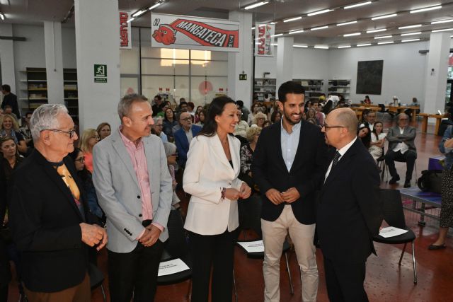 La Biblioteca Regional celebra a un tiempo su aniversario, el Día de las Bibliotecas y el premio LIBER La Biblioteca Regional celebra a un tiempo su aniversario, el Día de las Bibliotecas y el premio LIBER