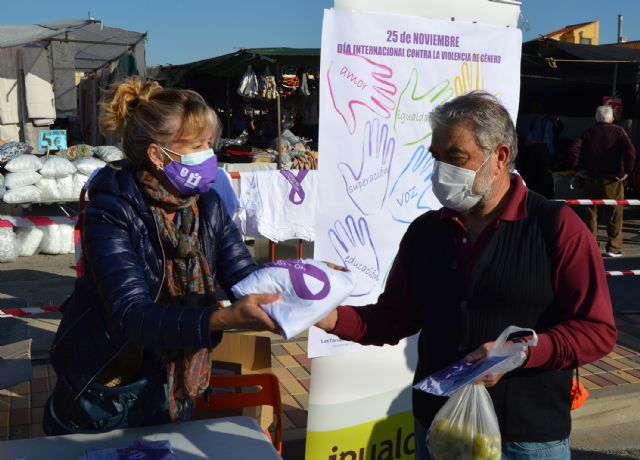 Comienza en Las Torres de Cotillas el reparto de 3.500 mascarillas contra la violencia de género - 5, Foto 5