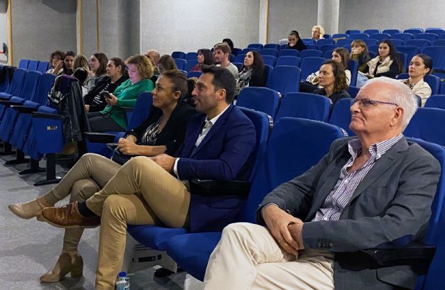 Más de 1.000 personas participan en unas jornadas de la UNED y el Ayuntamiento torreño sobre trastornos del neurodesarrollo - 4, Foto 4